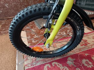 Bicicleta BTWIN 16 Negra y Amarilla