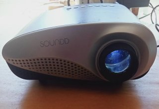 Mini proyector LED Soundd