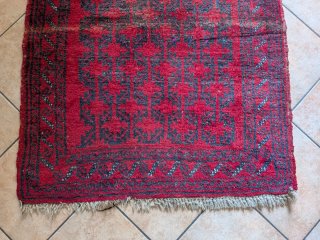 Tappeto Baluchi vintage rosso e nero