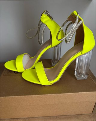 Sandalias tacón fluor NUEVAS