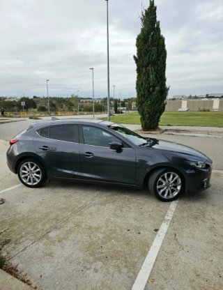 Mazda 3 2016
