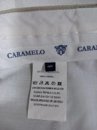 Pantalón beige