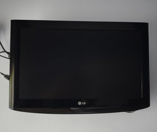 Televisor LG 24-27 Negro