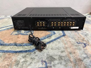 PREAMPLIFICADOR ONKYO P3060R