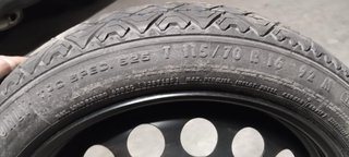Kit Rueda Repuesto + Herramientas