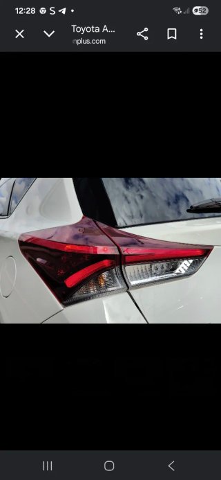 Particular Toyota Auris con garantía