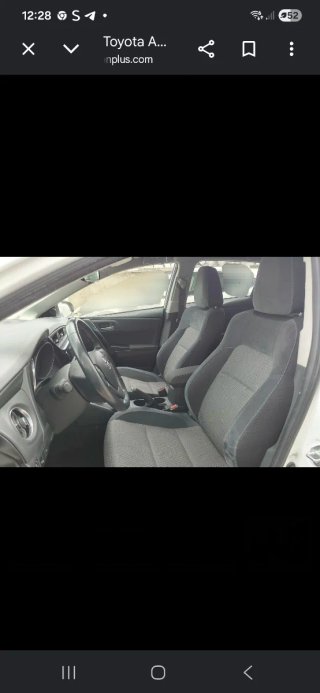 Particular Toyota Auris con garantía