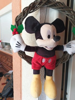 Mickey Mouse de Disney Store en columpio