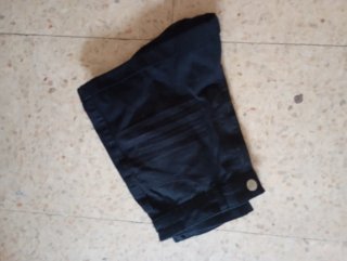 Vaqueros negros cortos talla 12/13 años