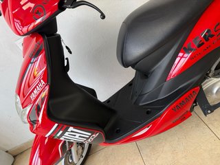 Yamaha Jog RR Scooter Roja
