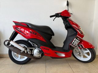 Yamaha Jog RR Scooter Roja