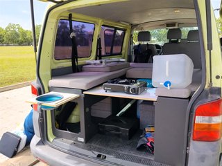VW Transporter T5 Camper 1.9 TDI 105 CV – 9 places