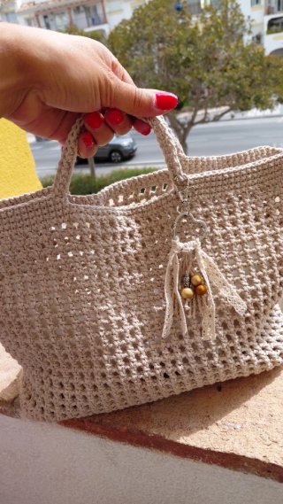 Bolso de mano crochet beige