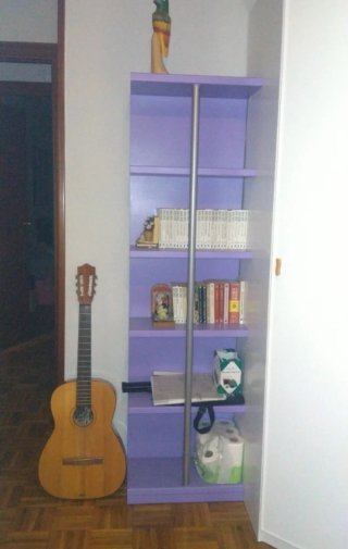 Estantería Morada Metálica y Madera