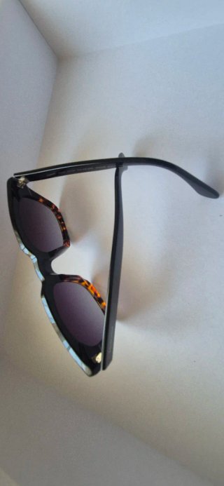 Gafas de sol Hokana negras y marrones