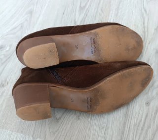 Botines de ante marrones