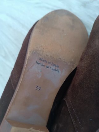 Botines de ante marrones