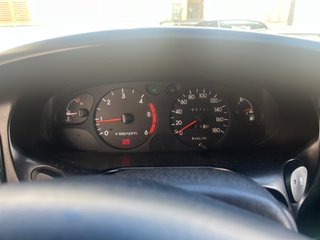 Hyundai H-1 2003