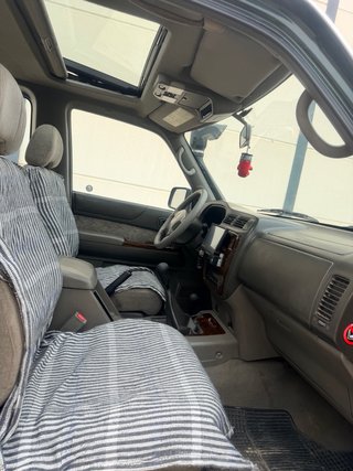 Nissan Patrol GR y61 1999