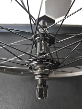 Rueda Trasera GT NBS BMX 20" RHD.