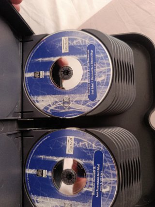 Estuche Vintage Disquetes y CDs