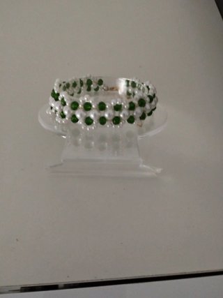Pulsera  de perlas de plástico y cuentas de crista