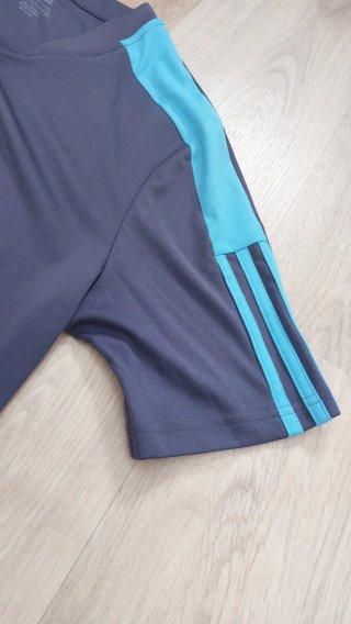 Camiseta técnica Adidas chico 176 cm