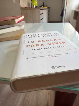12 reglas para vivir : un antídoto al caos