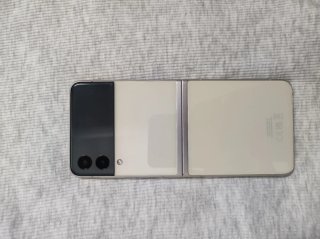 Samsung Galaxy Z Flip 3 Beige/Gris