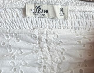 Crop top blanco bordado Hollister