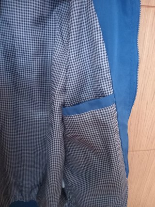 SUDADERA AZUL CON CREMALLERA