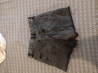 Pantalón corto vaquero negro Mango T.36