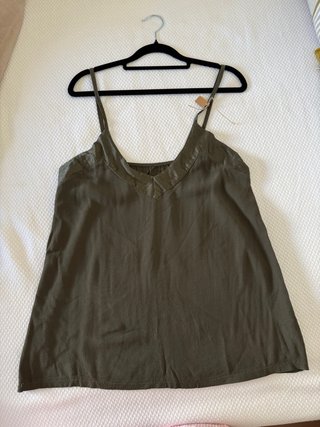 Blusa lencera verde