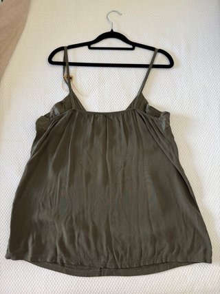 Blusa lencera verde