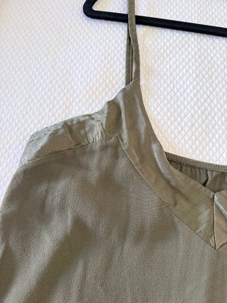 Blusa lencera verde