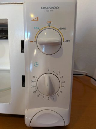 Microondas Daewoo con Grill