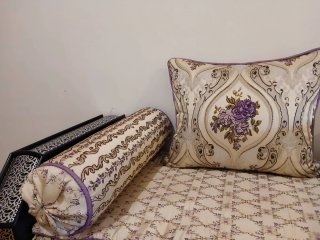 Sofá Marroquí Dorado y Morado