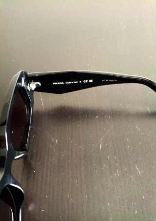 Occhiali da sole Prada neri