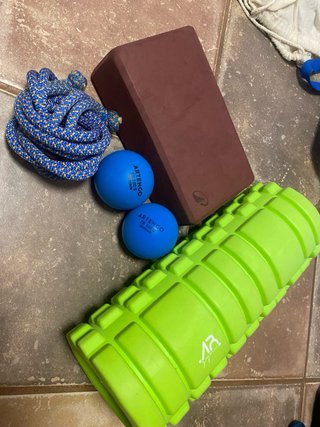 Pack deporte: Cuerda, Bloque, Rodillo y Pelotas