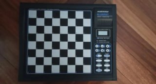 Ordenador de Ajedrez Saitek Kasparov Alchemist