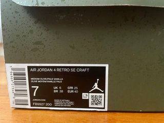 Air Jordan 4 Olive Taglia 40 EU