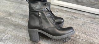 Botines piel negros T.39