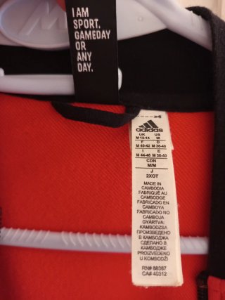 Chaqueta Adidas Deportiva Roja y Negra