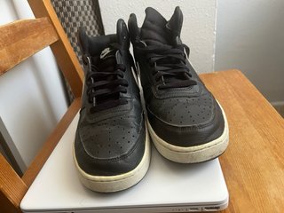 Zapatillas Nike Negras y Blancas