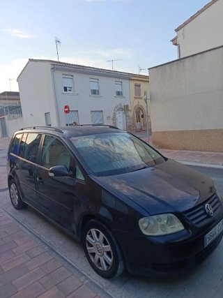 touran volskwagen 2004