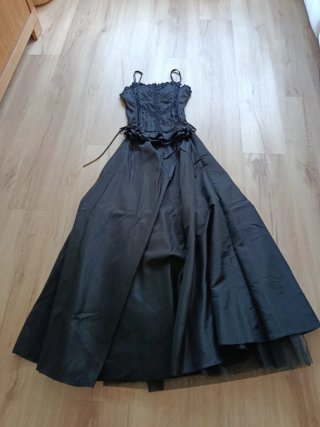 Conjunto Falda y Corsé Negro