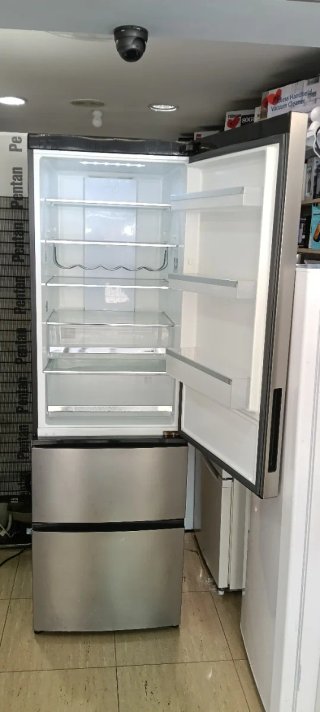 NEVERA COMBI HAIER NO FROST ENERGÍA A+