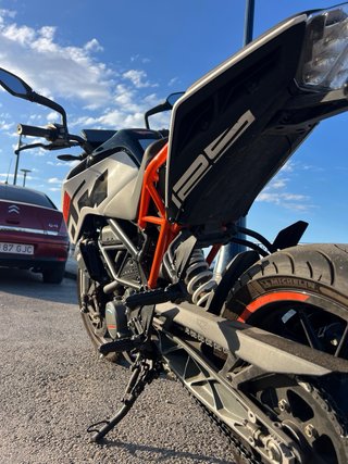 KTM Duke 125 2020 | 11.400 km | Único dueño