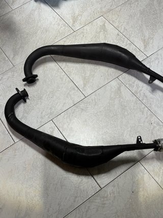Escapes Yamaha TDR 230