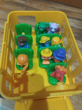 Autobús Zomlings Amarillo